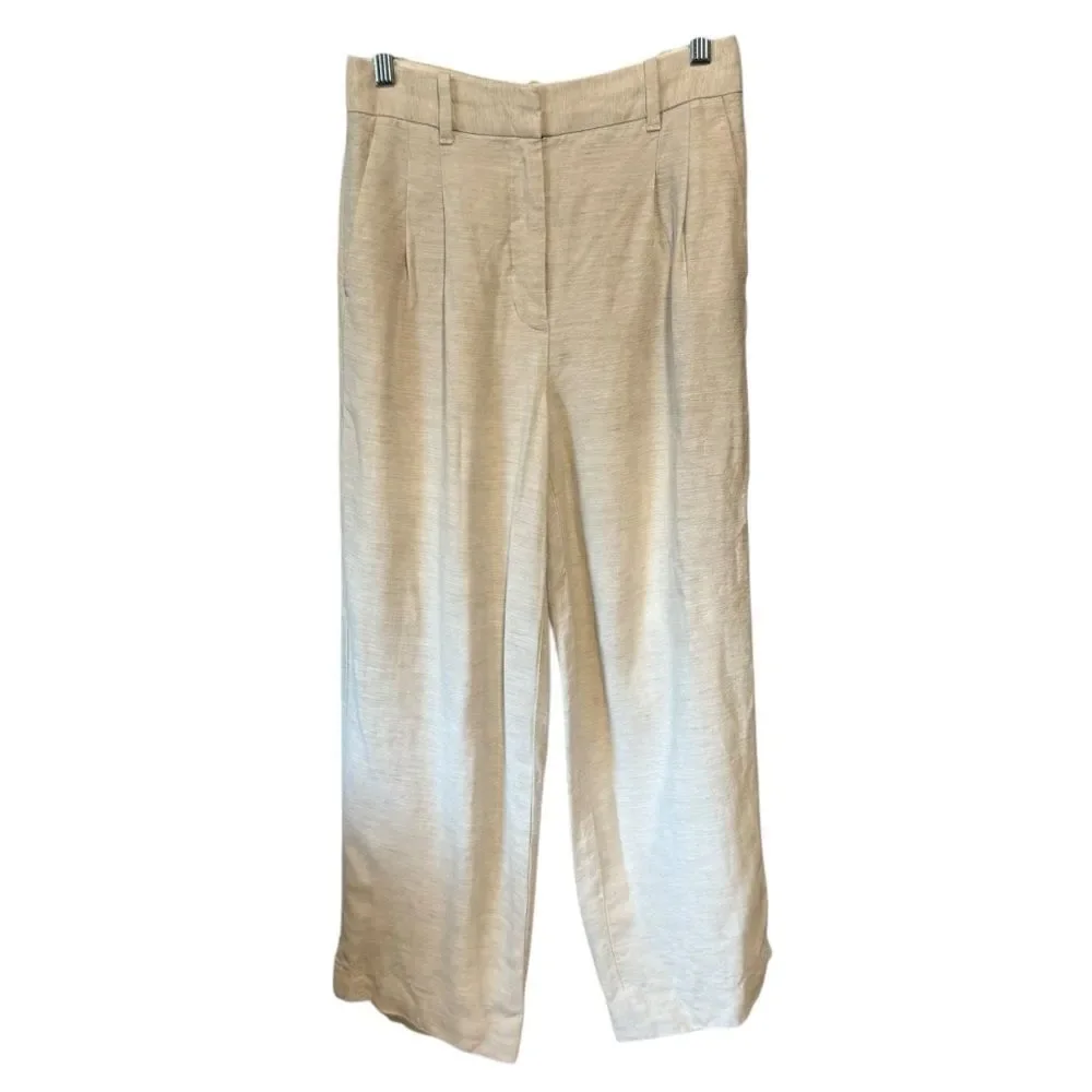 Aritzia Wilfred The Effortless Linen Cropped Pant in Natural Ecru